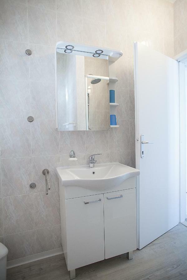 Apartment Villa Bralo Trogir Buitenkant foto